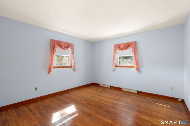 20 cedar Lane, Montville, CT 06382