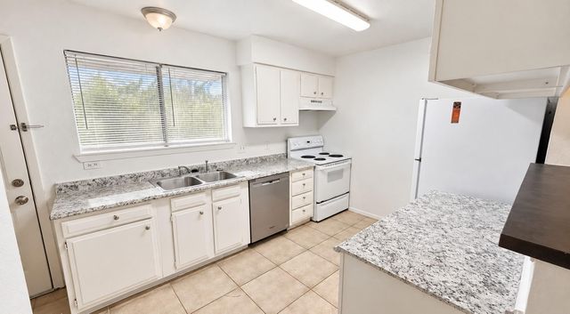 5150 Prairie Ridge Road, Houston, TX 77053