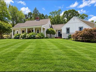 130 Lisa La., North Andover, MA 01845