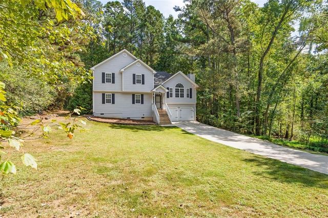 121 Greatwood Drive, White, GA 30184