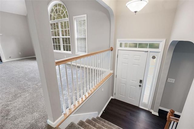 121 Greatwood Drive, White, GA 30184