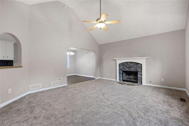 121 Greatwood Drive, White, GA 30184