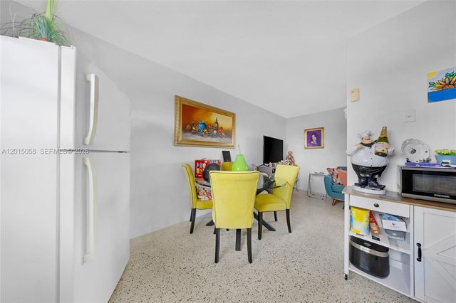 225 SW 18th Ave, Miami, FL 33135