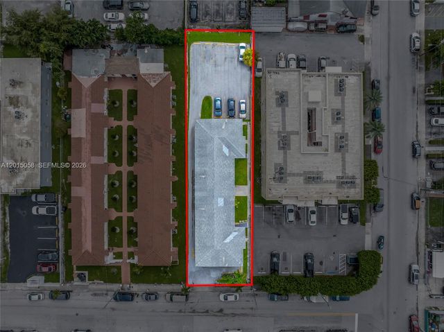 225 SW 18th Ave, Miami, FL 33135