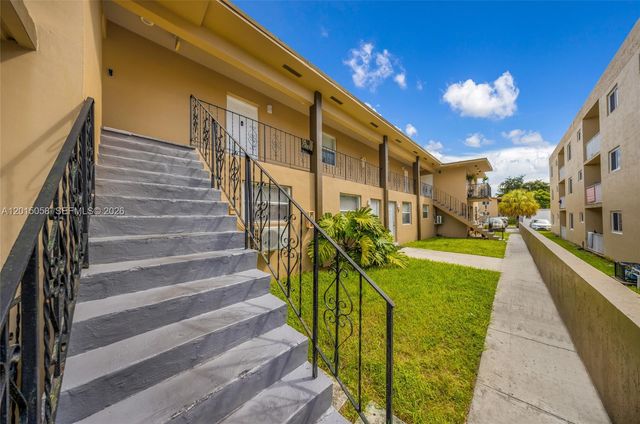 225 SW 18th Ave, Miami, FL 33135