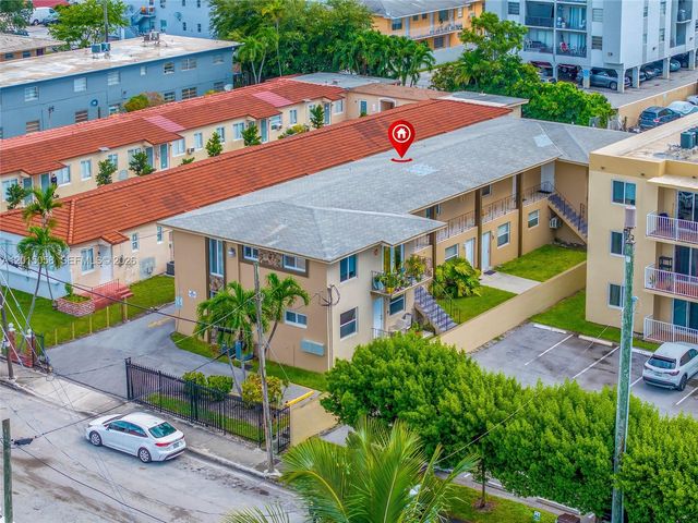 225 SW 18th Ave, Miami, FL 33135