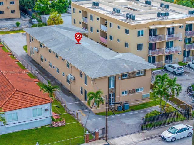 225 SW 18th Ave, Miami, FL 33135