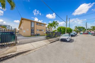 225 SW 18th Ave, Miami, FL 33135