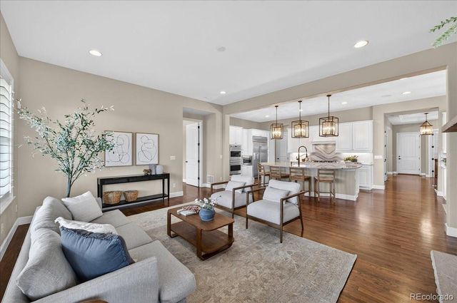 10693 Featherwalk Way, Highlands Ranch, CO 80126