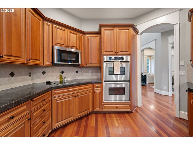 19110 Ne 232ND Ave, Brush Prairie, WA 98606