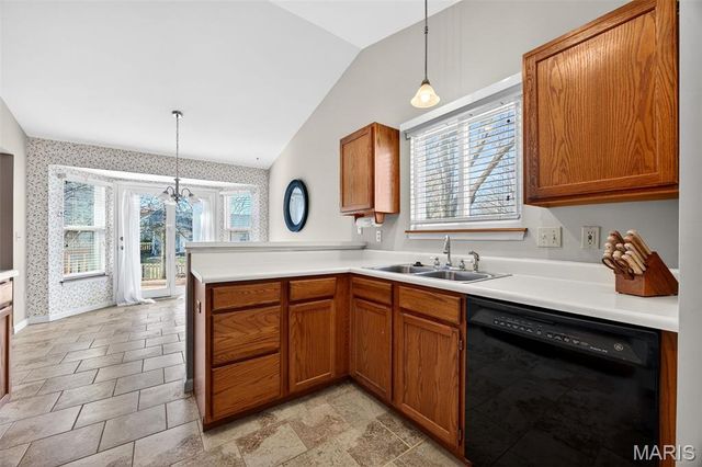 16090 Nantucket Island Drive, Wildwood, MO 63040