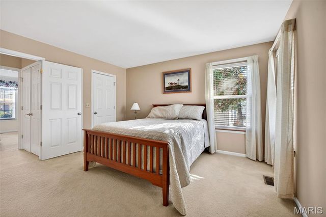 16090 Nantucket Island Drive, Wildwood, MO 63040