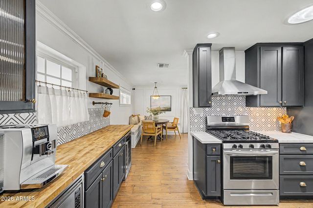 4231 E CATALINA Drive, Phoenix, AZ 85018
