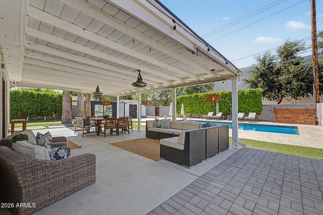 4231 E CATALINA Drive, Phoenix, AZ 85018