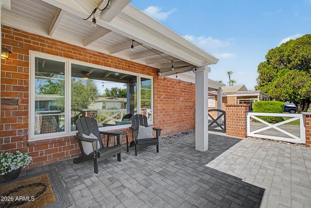 4231 E CATALINA Drive, Phoenix, AZ 85018