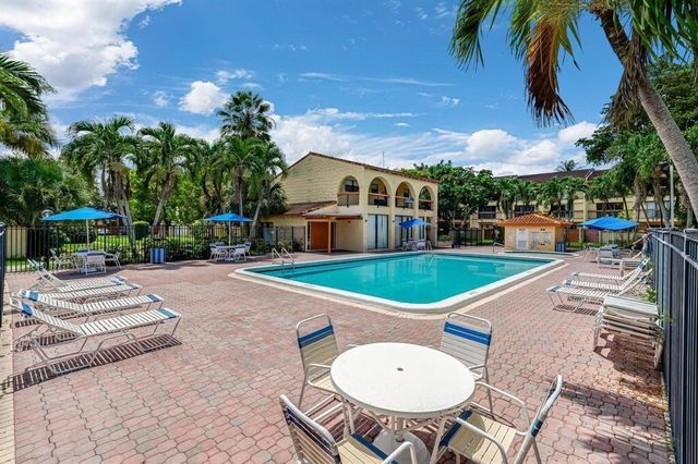 7745 BALBOA Street, Sunrise, FL 33351