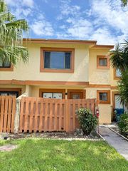 7745 BALBOA Street, Sunrise, FL 33351