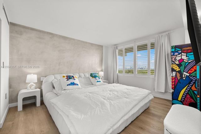 155 Ocean Lane Drive 1002, Key Biscayne, FL 33149