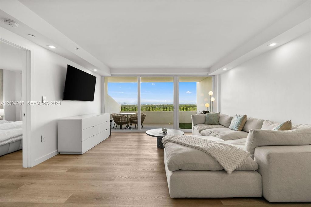 155 Ocean Lane Drive 1002, Key Biscayne, FL 33149