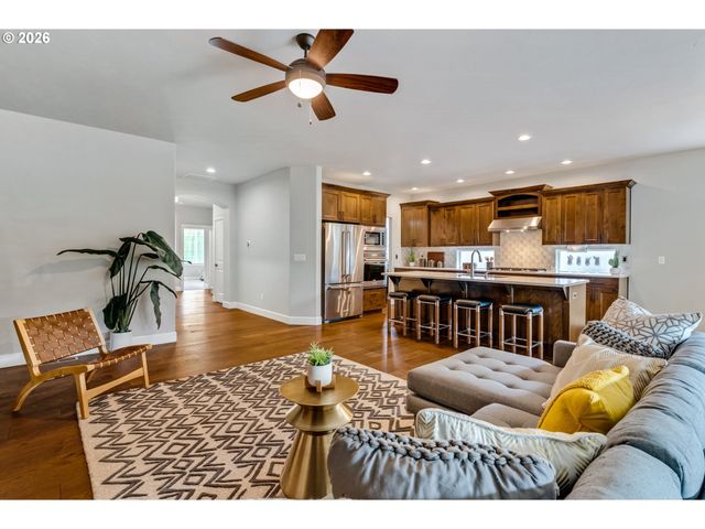 14307 Sw Connor Pl, Portland, OR 97224