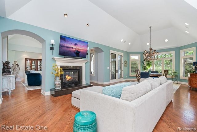 78642 Harvest Lane, Romeo, MI 48065