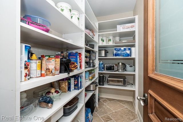 78642 Harvest Lane, Romeo, MI 48065