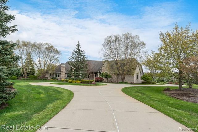 78642 Harvest Lane, Romeo, MI 48065