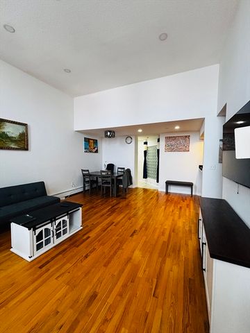 60 Gibson St 303, Boston, MA 02122