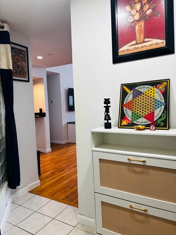 60 Gibson St 303, Boston, MA 02122