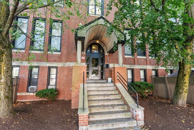 60 Gibson St 303, Boston, MA 02122