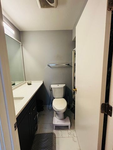 60 Gibson St 303, Boston, MA 02122