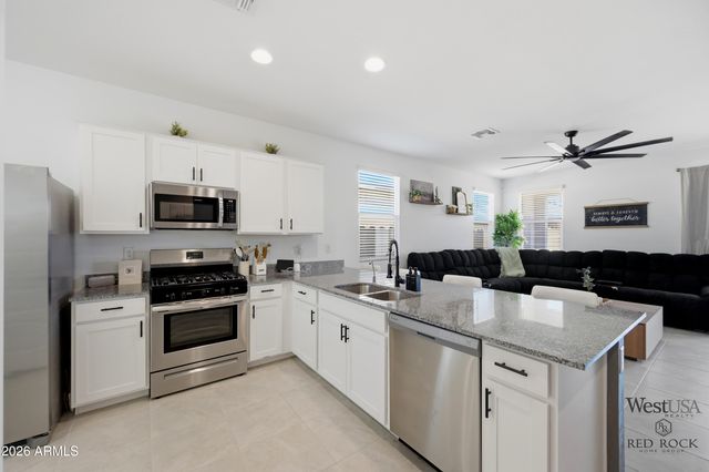 4325 E PAYTON ANNE Lane, San Tan Valley, AZ 85143