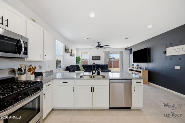 4325 E PAYTON ANNE Lane, San Tan Valley, AZ 85143