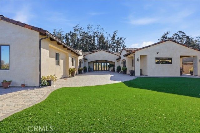 4617 S Blosser, Santa Maria, CA 93455