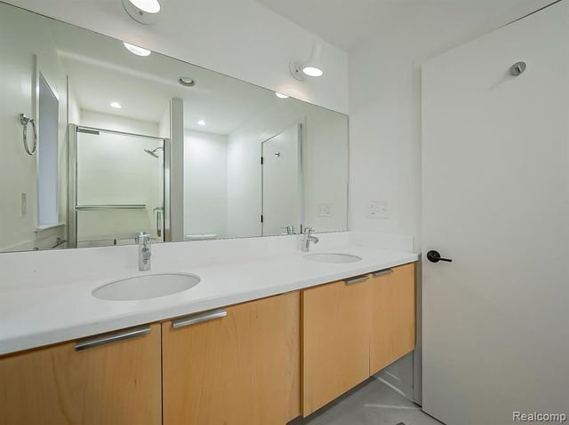 112 Mount Vernon Street, Detroit, MI 48202