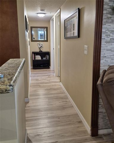 3854 E Lyons Rd 102-5, Coconut Creek, FL 33073