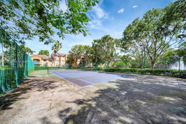 3854 E Lyons Rd 102-5, Coconut Creek, FL 33073