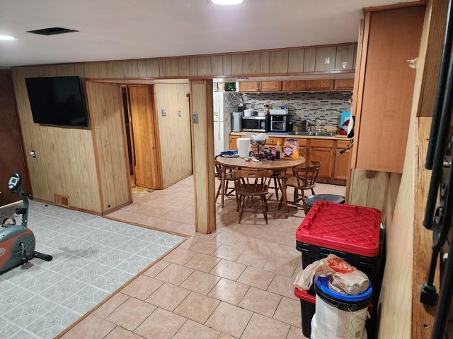 4100 W 81st Place, Chicago, IL 60652