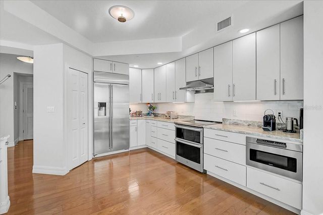 409 N POINT ROAD 601, Osprey, FL 34229