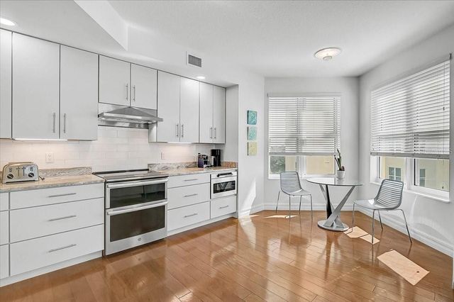 409 N POINT ROAD 601, Osprey, FL 34229