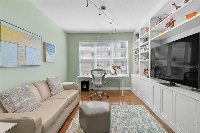 409 N POINT ROAD 601, Osprey, FL 34229