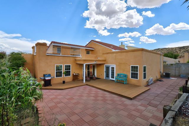 5913 Painted Pony Drive NW, Albuquerque, NM 87120