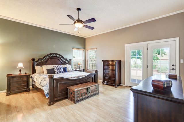 5913 Painted Pony Drive NW, Albuquerque, NM 87120