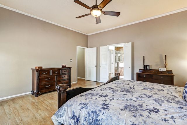 5913 Painted Pony Drive NW, Albuquerque, NM 87120