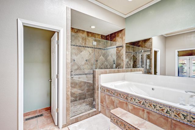 5913 Painted Pony Drive NW, Albuquerque, NM 87120