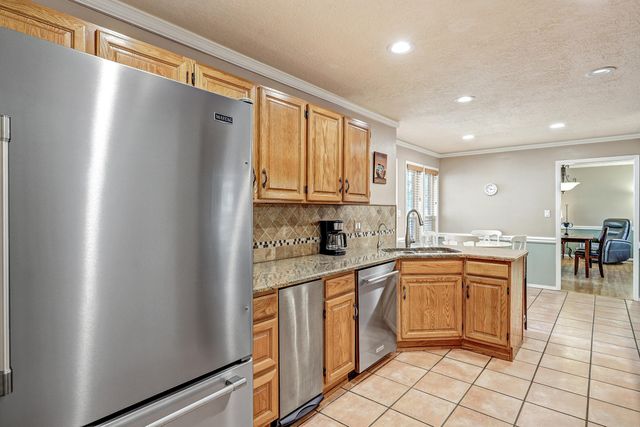 5913 Painted Pony Drive NW, Albuquerque, NM 87120