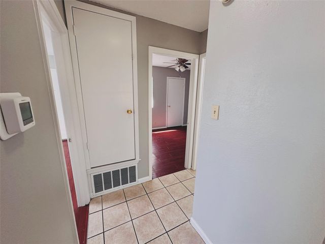 9808 Roxanna DR C, Austin, TX 78748