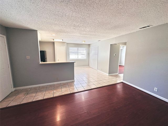 9808 Roxanna DR C, Austin, TX 78748