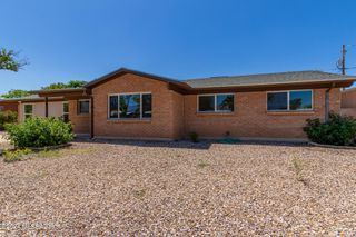 6022 E Eastland Street, Tucson, AZ 85711
