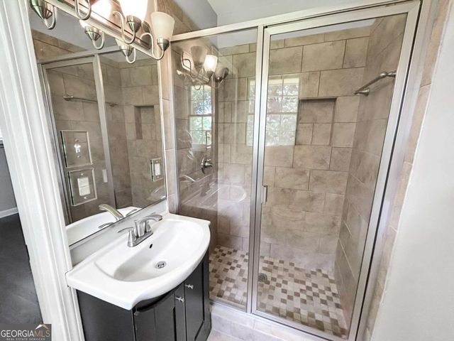 4564 Myrtle Hill Road NE, Kennesaw, GA 30144
